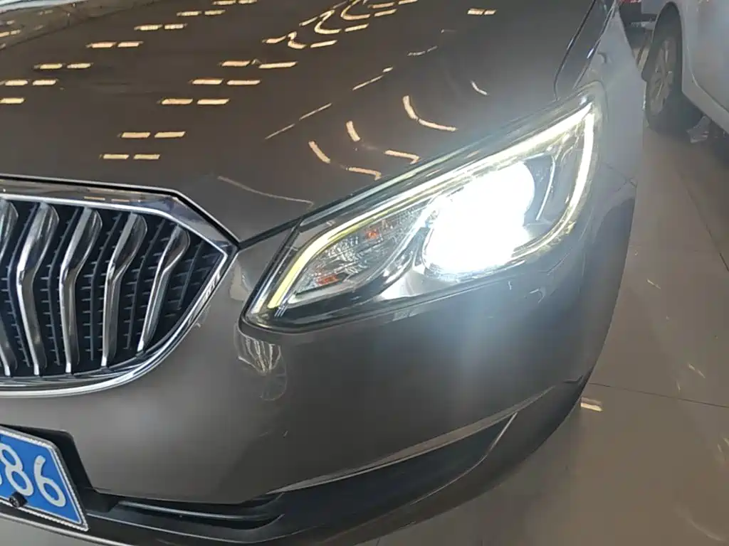 Buick Excelle 2017 — фото 24