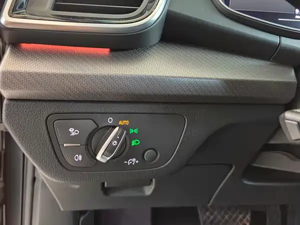 Audi Q5L 2022