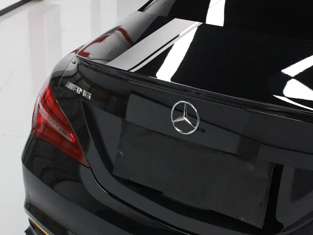 Mercedes-Benz CLA AMG 2018 — фото 13