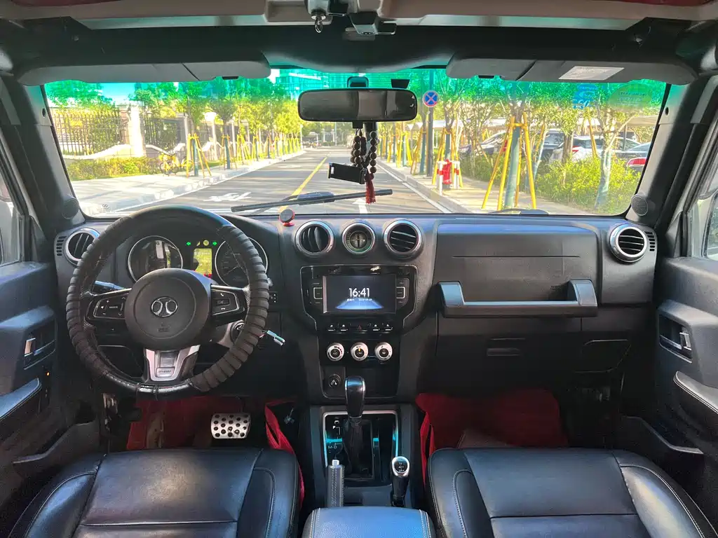 Beijing Off-Road BJ40 2018 — фото 11
