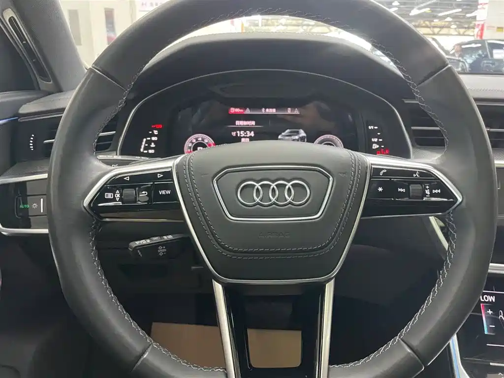 Audi A6L 2024 — фото 14