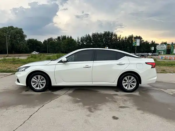Nissan Teana 2020