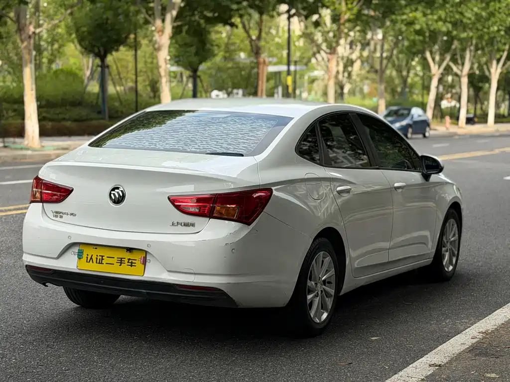 Buick Verano 2017 — фото 16