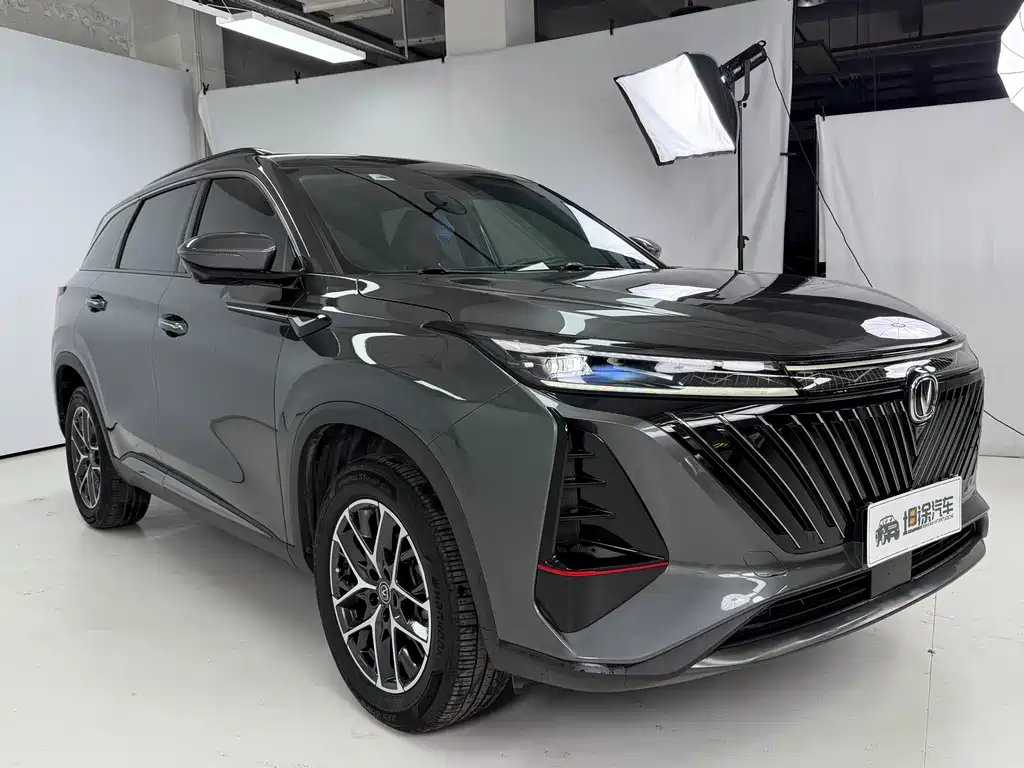 Changan CS75 PLUS 2022 — фото 3