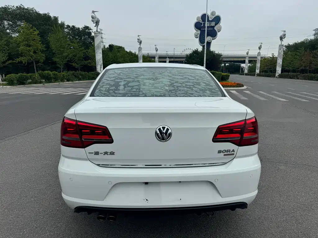 Volkswagen Bora 2014