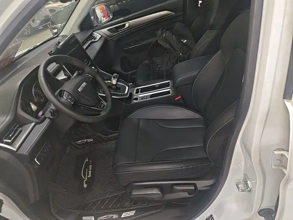 Haval M6 2024 — фото 15