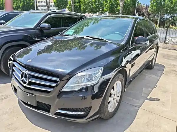 Mercedes-Benz R-Class 2017