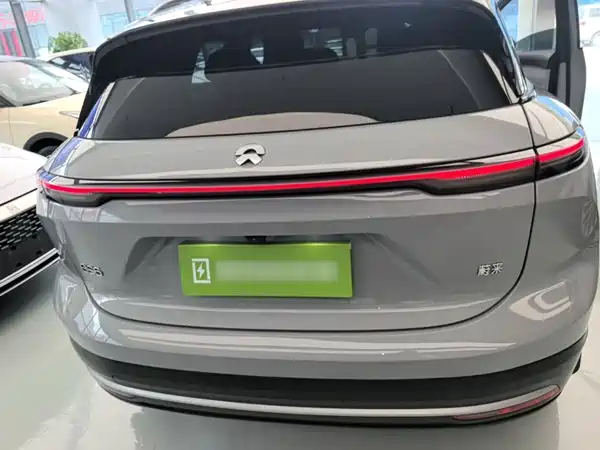 NIO ES6 2025