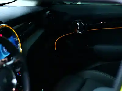 MINI MINI 2023