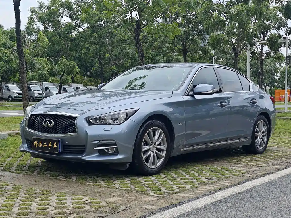 Infiniti Q50L 2017 — фото 1