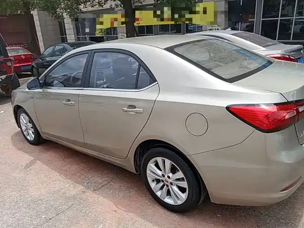 Roewe 360 2018