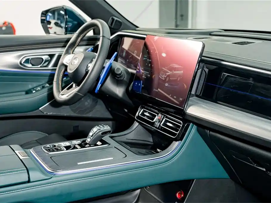 GAC Motor Trumpchi GS8 2022 — фото 19
