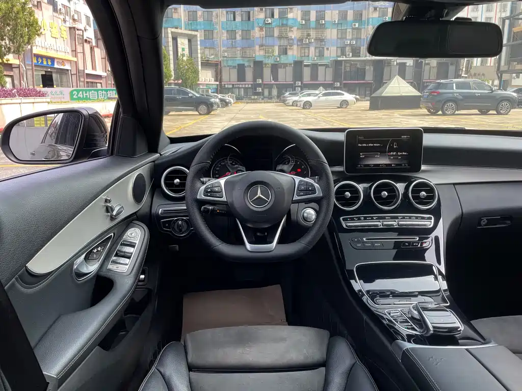 Mercedes-Benz C-Class 2017