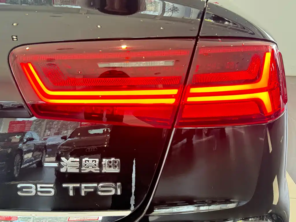 Audi A6L 2018 — фото 8