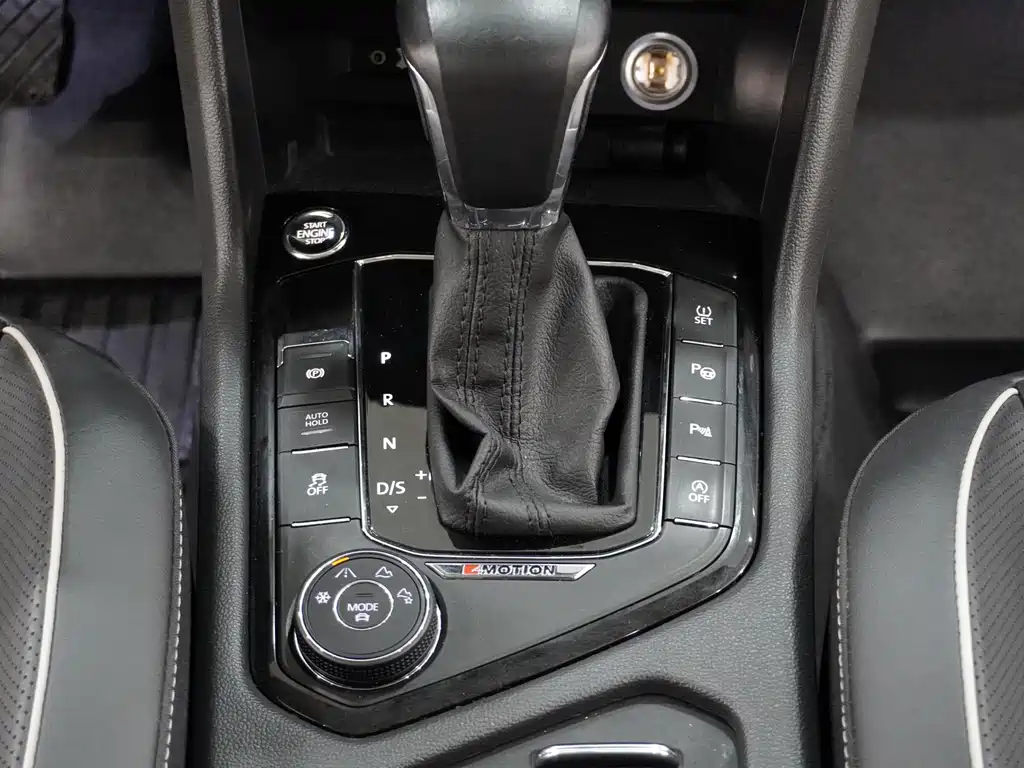 Volkswagen Tiguan L 2018 — фото 14