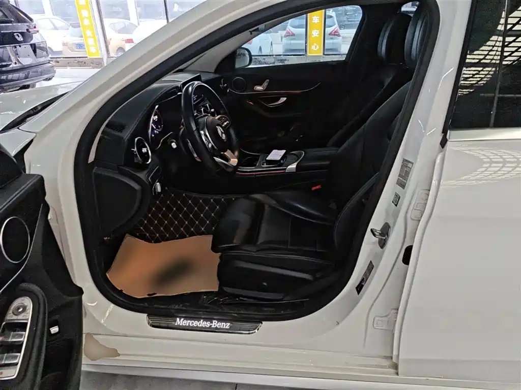 Mercedes-Benz C-Class 2020 — фото 15