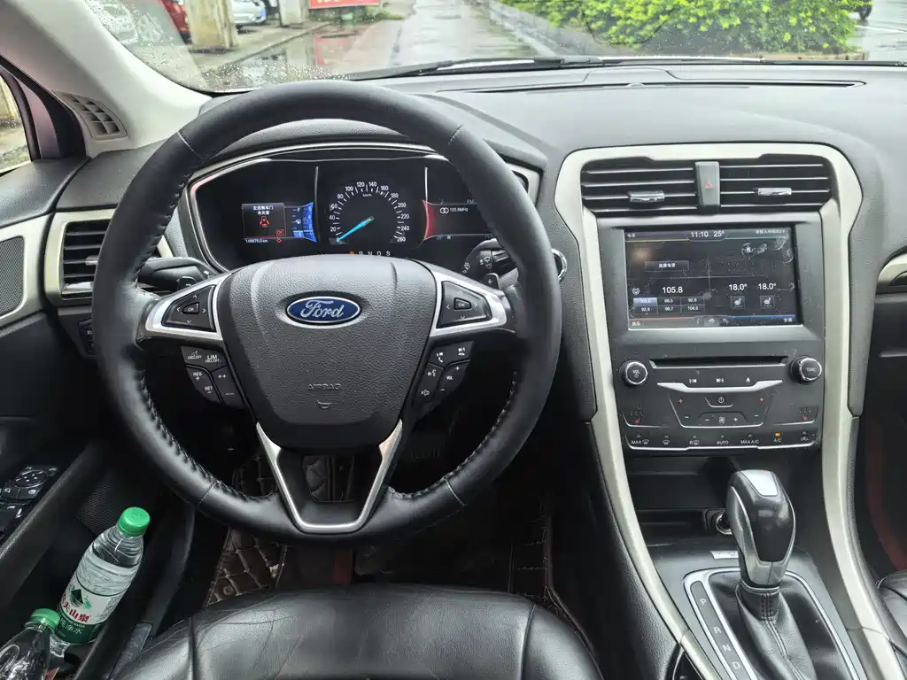 Ford Mondeo 2014 — фото 11