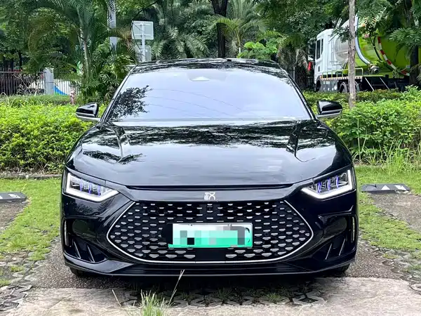 BYD Han 2024