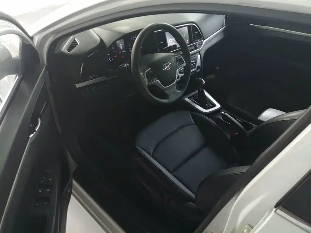 Hyundai Celesta 2017 — фото 16