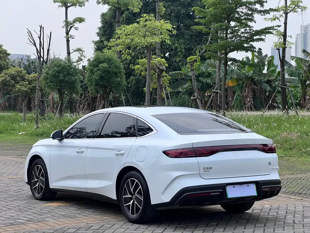BYD Qin L 2025 — фото 14