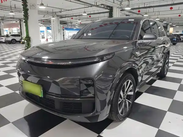 Li Auto L8 2023