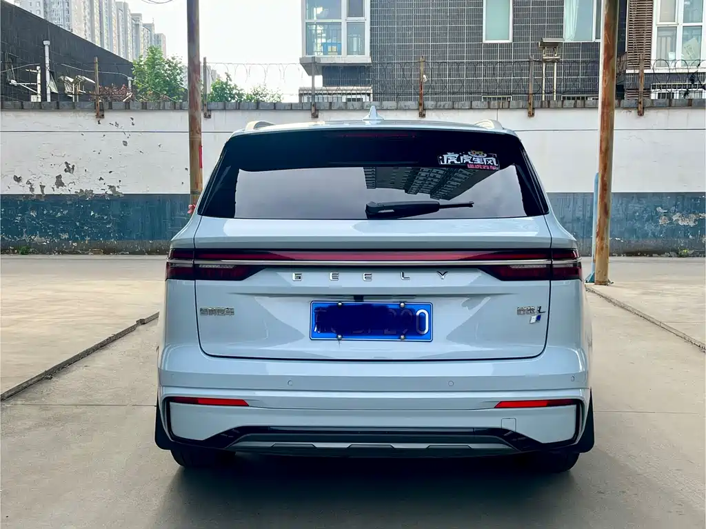 Geely Xingyue L 2022 — фото 25