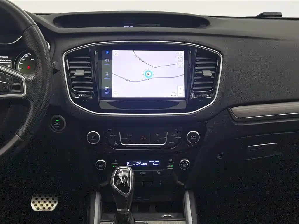 Geely Vision X6 2016 — фото 12