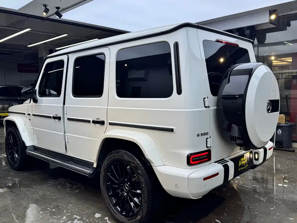 Mercedes-Benz G-Class 2023