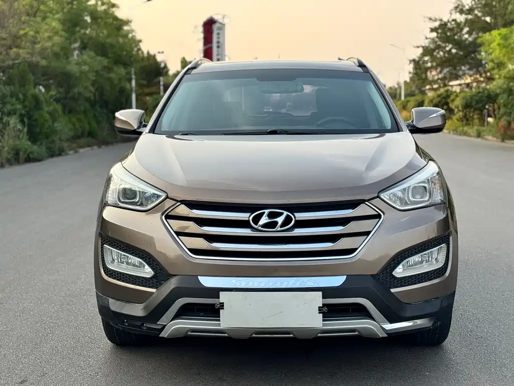 Hyundai Santa Fe 2013 — фото 2