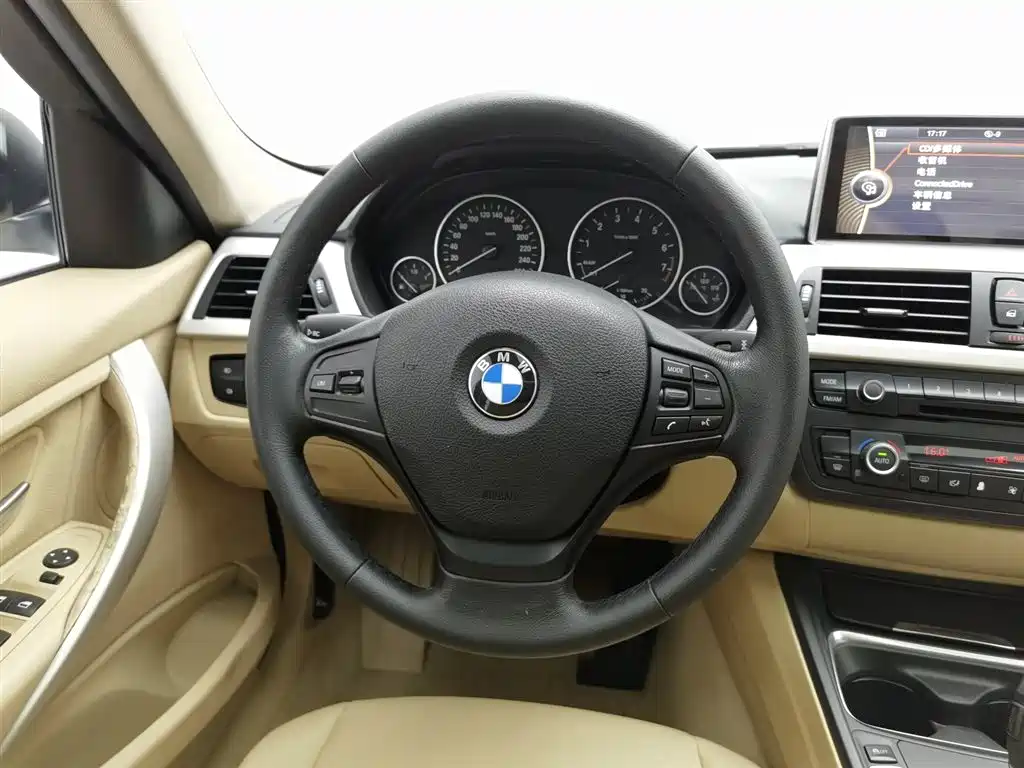 BMW 3 Series 2014 — фото 11