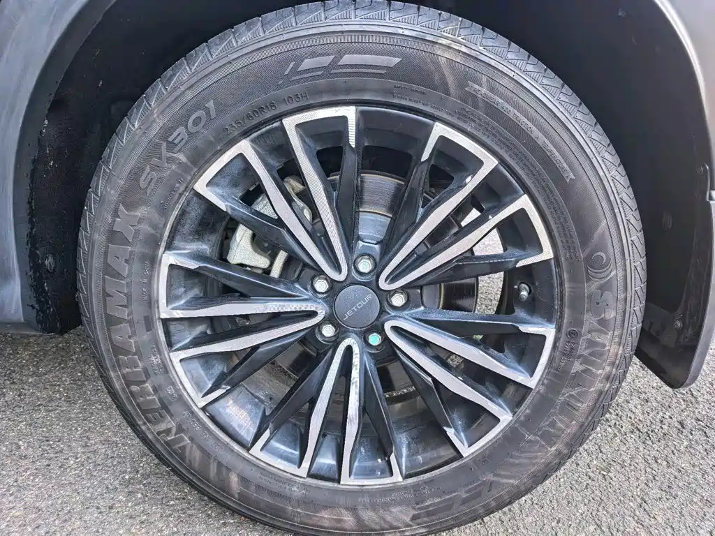 Jetour X70 PLUS 2023