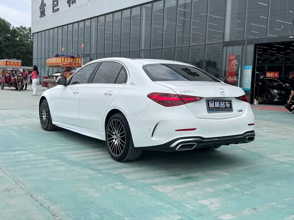 Mercedes-Benz C-Class 2022 — фото 16