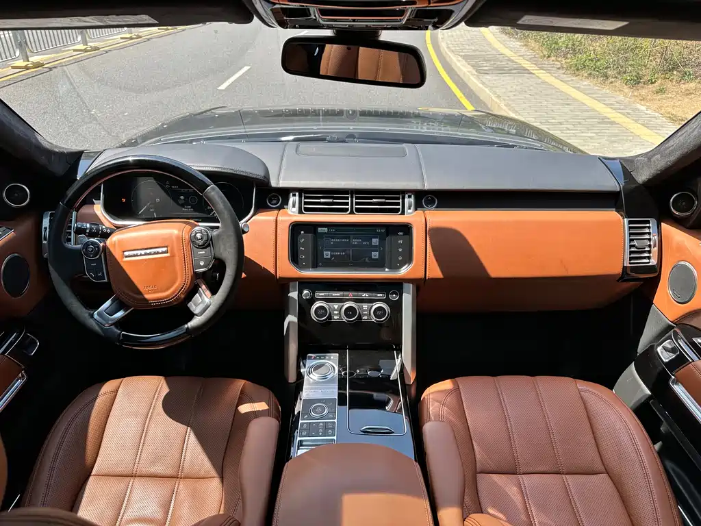 Land Rover Range Rover 2017 — фото 13