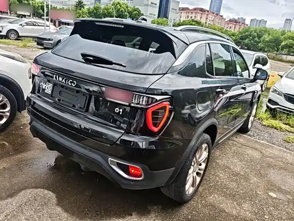 Lynk & Co 01 2019