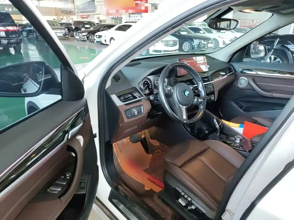 BMW X1 2021 — фото 16