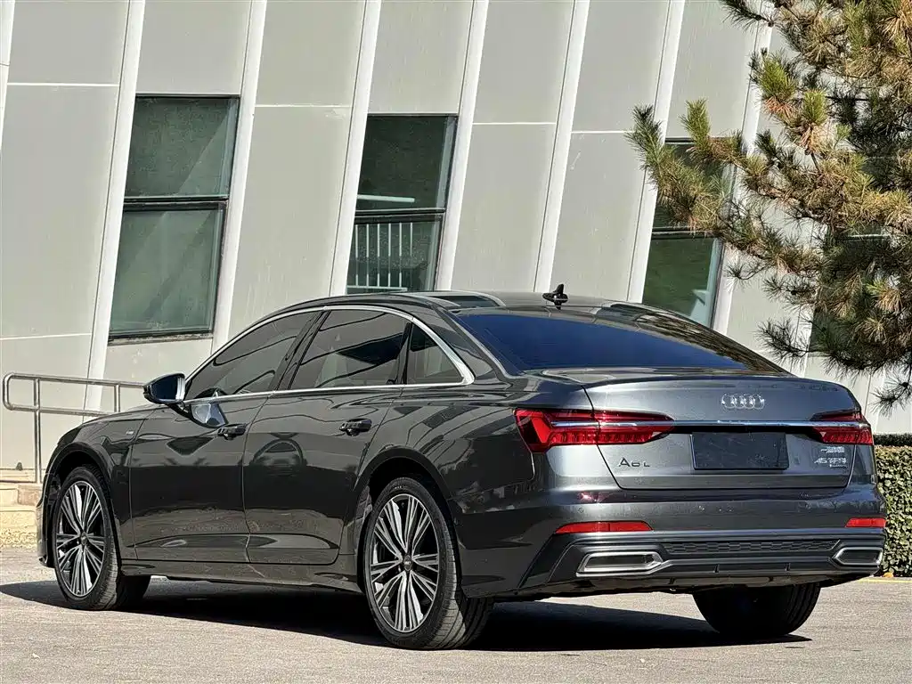 Audi A6L 2022 — фото 13