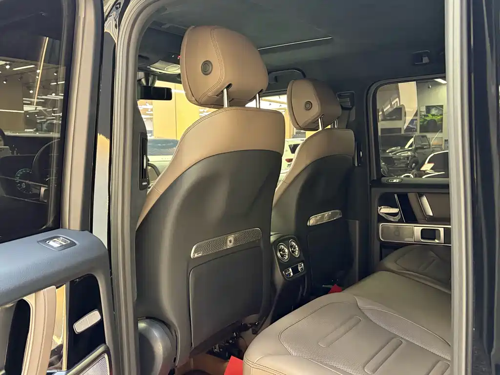 Mercedes-Benz G-Class 2022 — фото 17