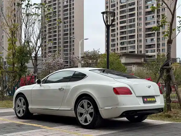 Bentley Continental 2012
