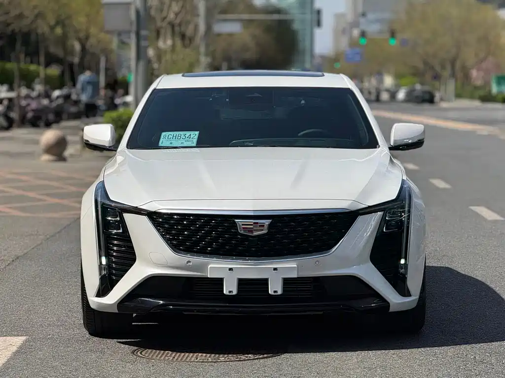 Cadillac CT5 2025 — фото 2