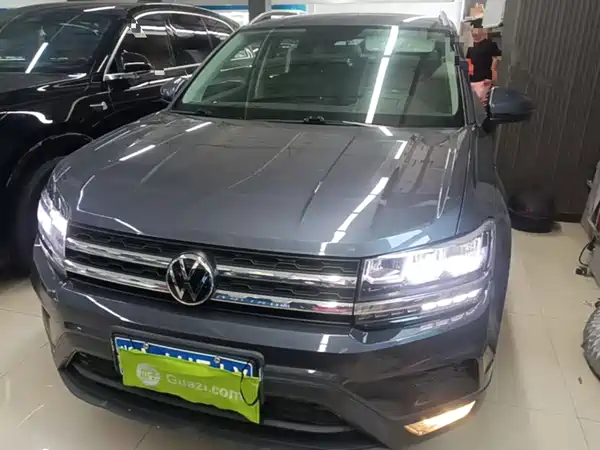 Volkswagen Tharu 2020