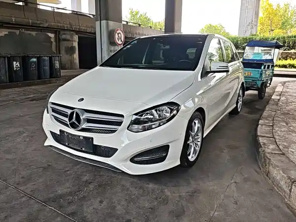 Mercedes-Benz B-Class 2015