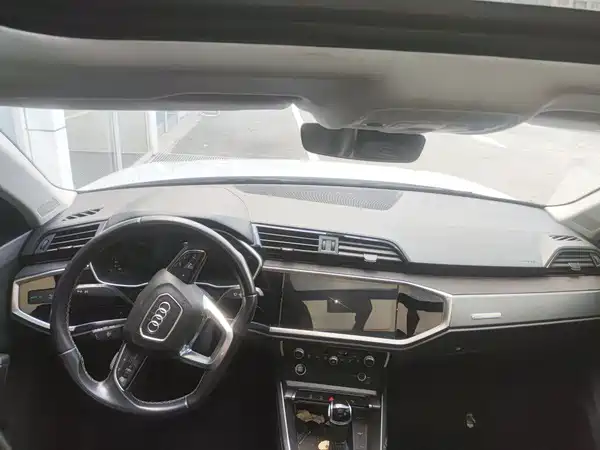 Audi Q3 2022