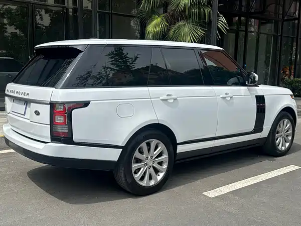 Land Rover Range Rover 2014