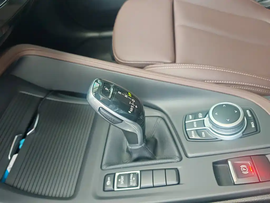 BMW X1 2020 — фото 10
