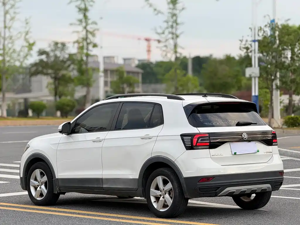 Volkswagen T-Cross 2019 — фото 11