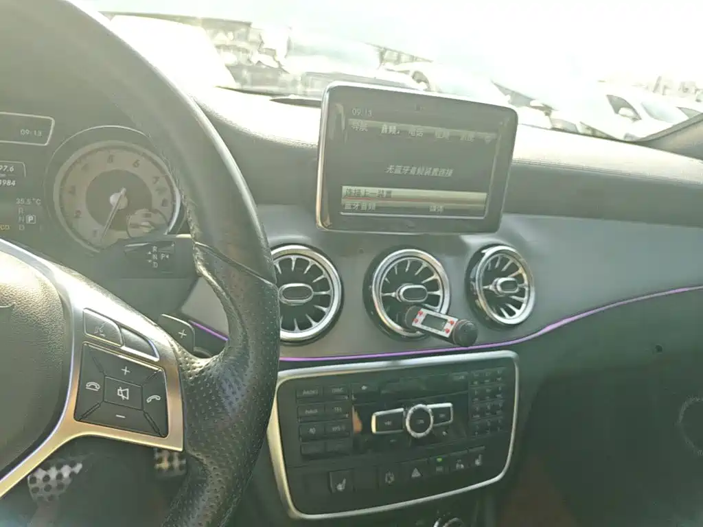 Mercedes-Benz CLA 2014 — фото 10