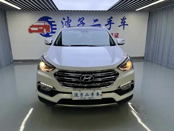 Hyundai Santa Fe 2017