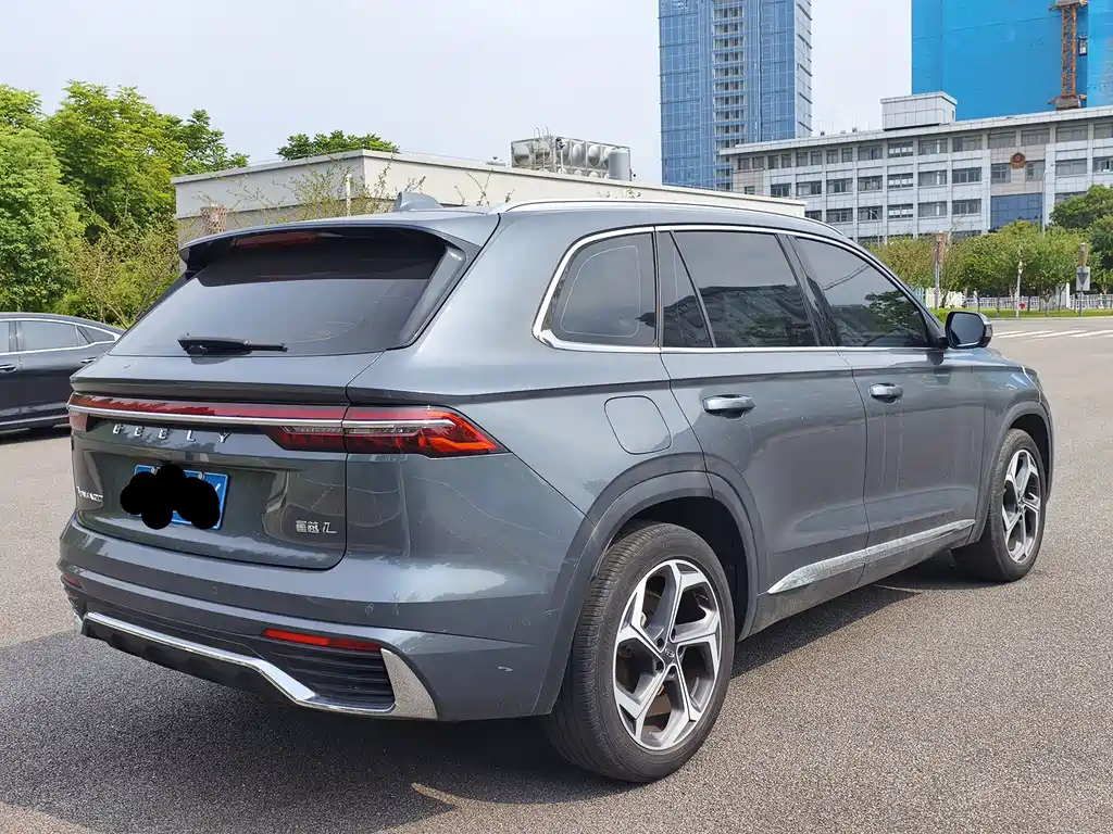 Geely Xingyue L 2022 — фото 13