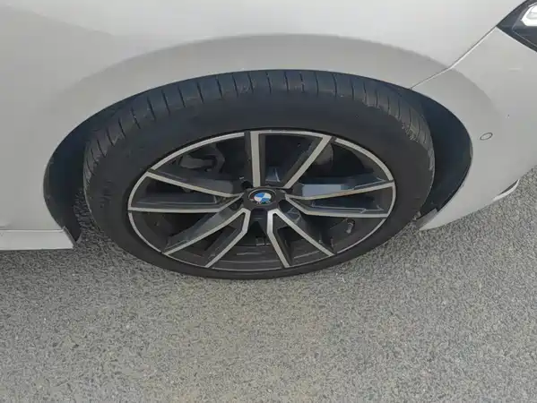 BMW 3 Series 2023