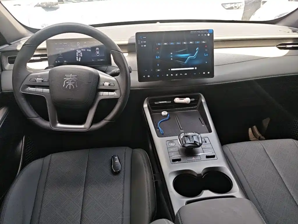 BYD Qin PLUS 2025 — фото 10